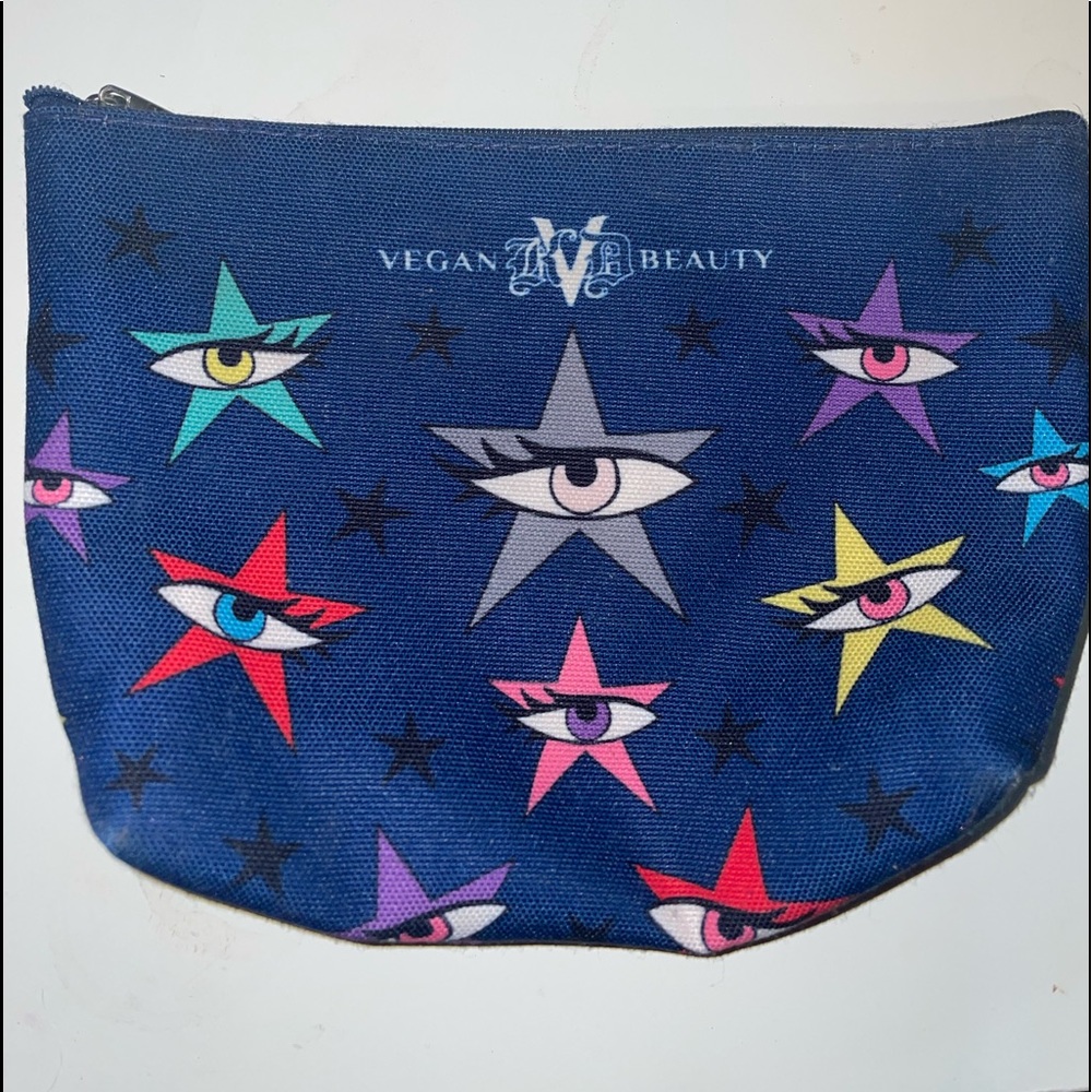 Makeup bag - Picture 3 of 3